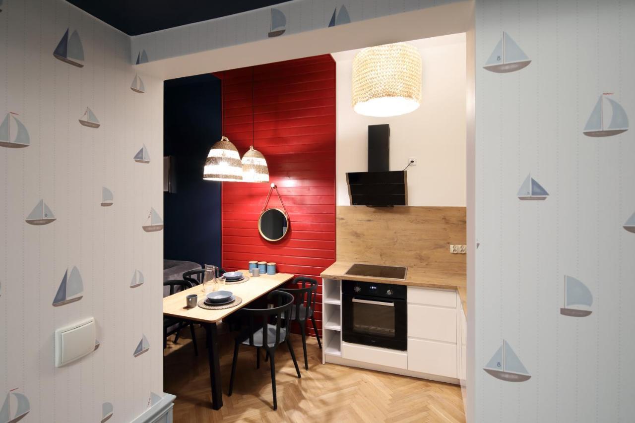 Red & Blue By Oneapartments Сопот Екстериор снимка